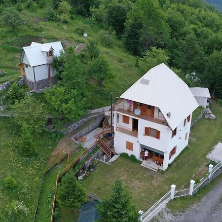 Alpbes Theth Guesthouse Shkodra Exterior foto